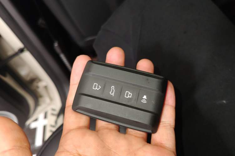 Used Tank 500 2023 3.0T Business Edition "Creation" Style 5 Seats Vehicle Key