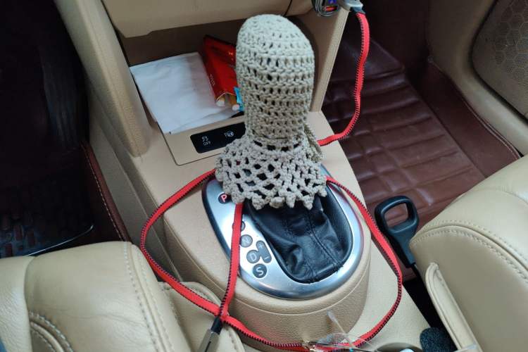 Used Volkswagen Touran 2011 1.4T DSG ZhiZhen Edition 5 Seats Gear Lever