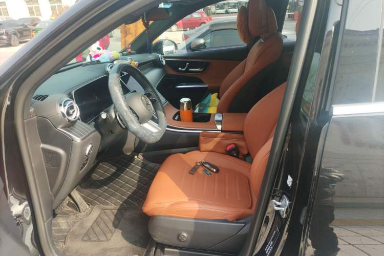 Used Mercedes-Benz GLC 2024 GLC 300 L 4MATIC Dynamic Edition 5-seater Left Front Seat