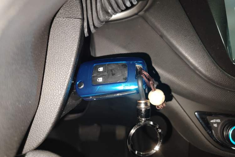 Used Chevrolet Lova RV 2016 1.5L Automatic FunDrive Edition Vehicle Key