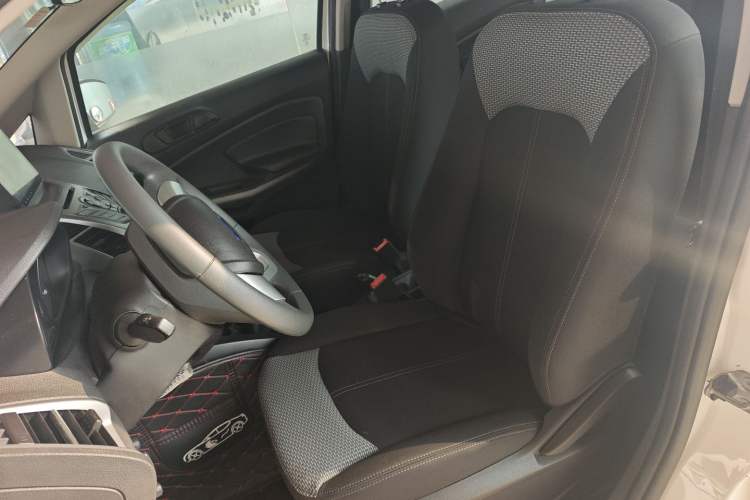 Used Ford EcoSport 2017 1.5L Manual Comfort Model
