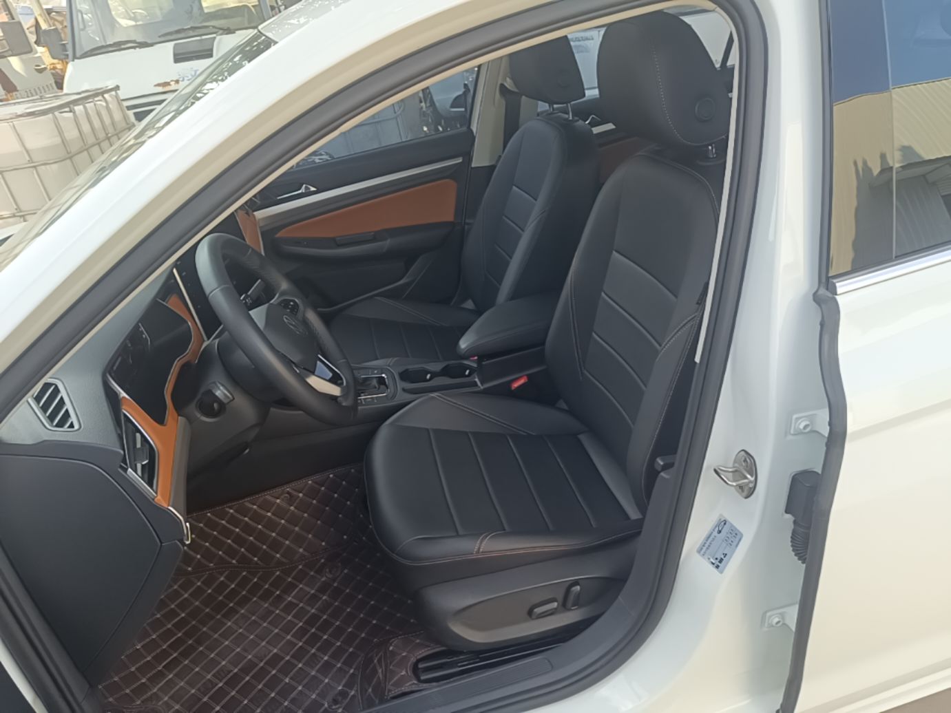 Avant de la voiture