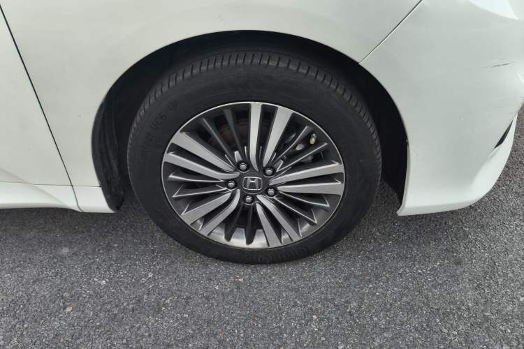 Used Honda Odyssey 2018 2.4L Smart Edition Right Front Wheel Hub