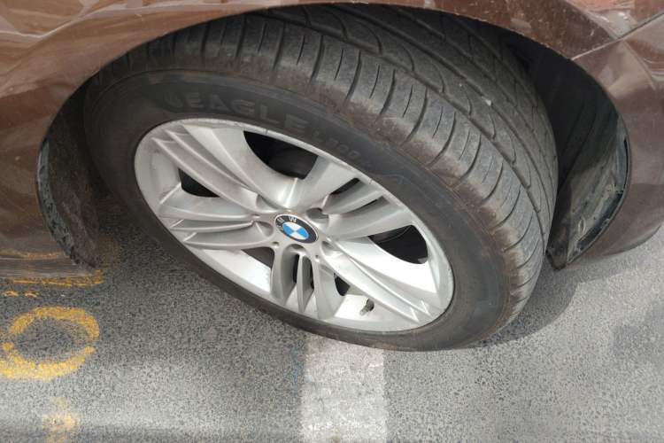 Used BMW 3 Series 2016 320Li Ambition Model
