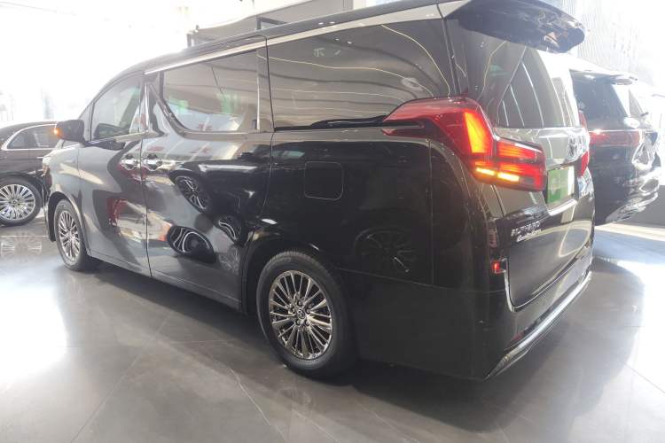 Used Toyota Alphard 2021 Dual-Engine 2.5L Prestige Edition