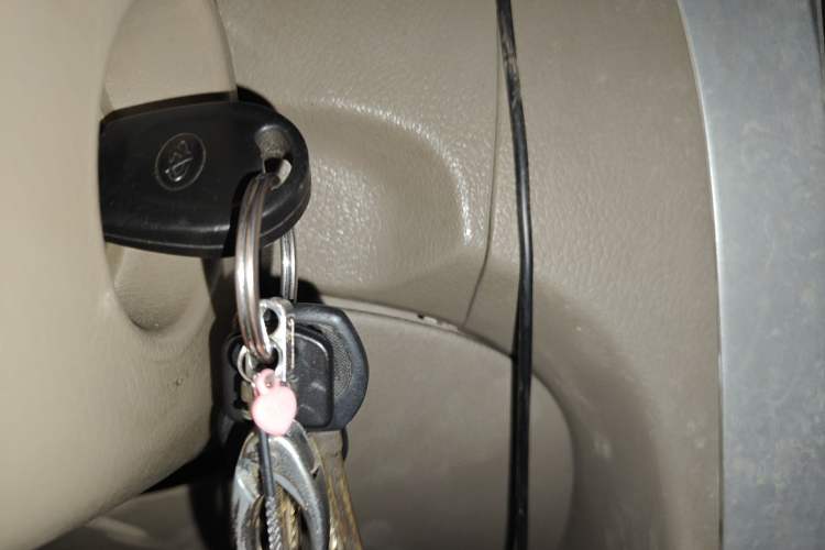 Used Karry Youya 2 2013 1.5L Comfort Model
