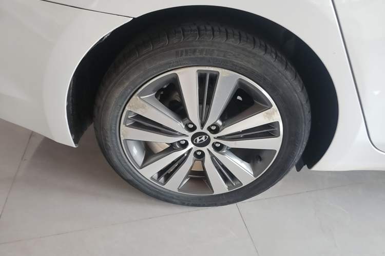 Used Hyundai Mistra 2016 1.8L Automatic Smart GLS