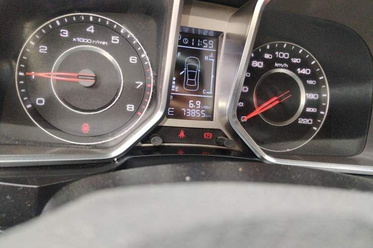 Used Zotye Domy X5 2017 Upgraded Model 1.5T CVT ZhiXian Edition
