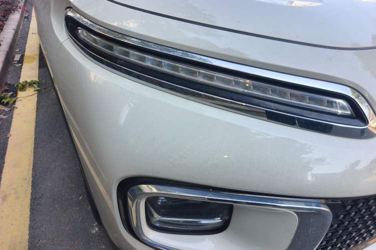 Used Wuling Xingyun 2023 2.0L DHT Standard Edition