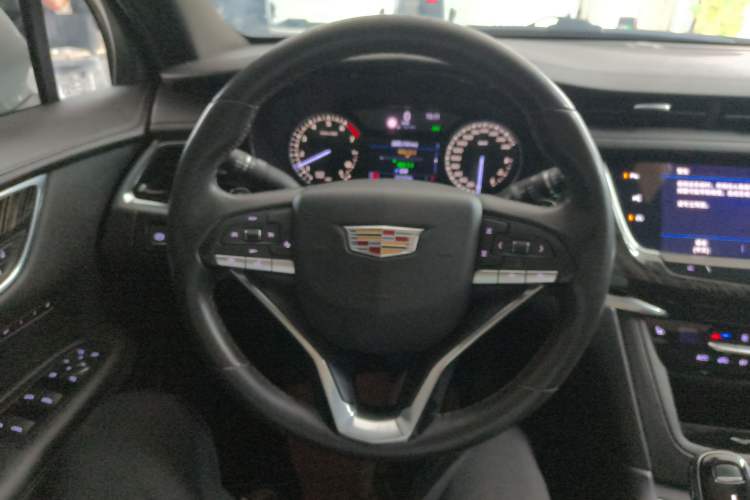 Used Cadillac XT6 2020 28T Six-Seater Luxury Version