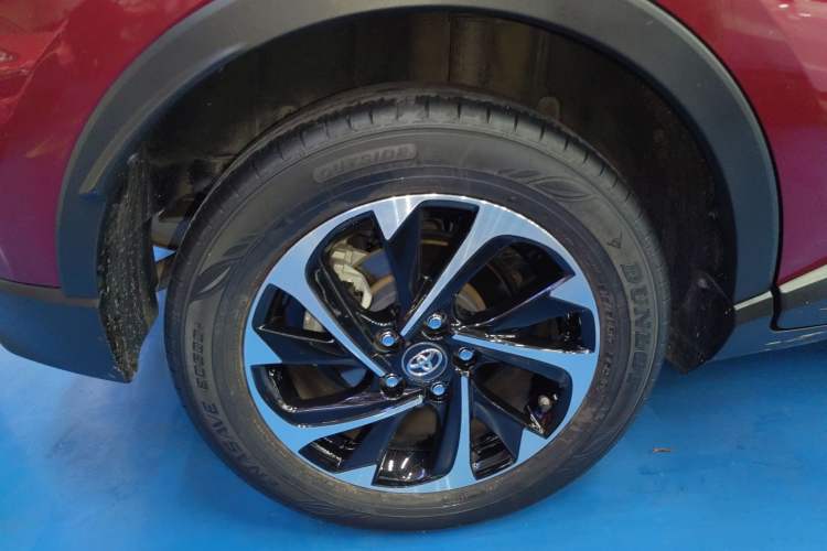 Used Toyota IZOA 2018 2.0L Yichi Version China VI Standard Exterior 5