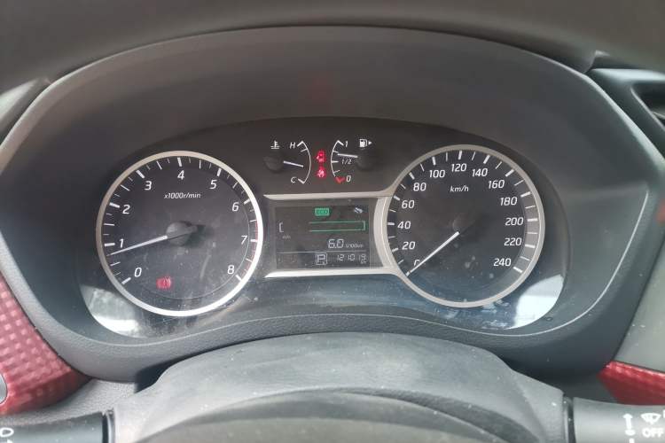 Used Nissan Lannia 2019 1.6L CVT Smart Connect Smart Cool Version China V Standard Instrument Cluster
