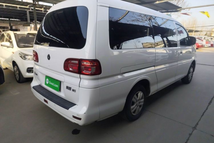 Used FORTHING Lingzhi 2022 Striving Version M5L 1.6L Base Model 7 Seats
