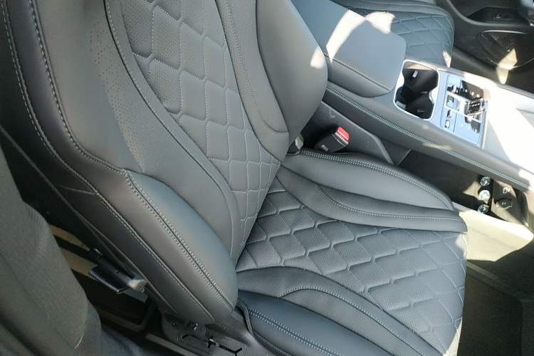 Used BYD Sealion 07 EV 2025 610 Intelligent Driving Edition Right Front Seat