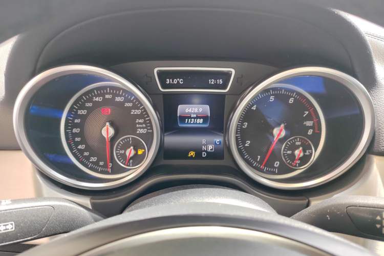 Used Mercedes-Benz GLE Coupe 2017 GLE 400 4MATIC Coupe SUV Instrument Cluster
