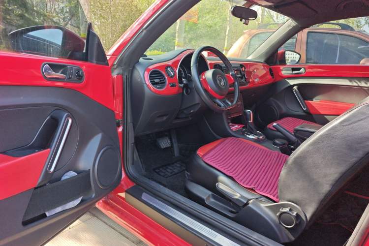 Used Volkswagen Beetle 2014 1.2TSI Fashion Edition Driver Seat