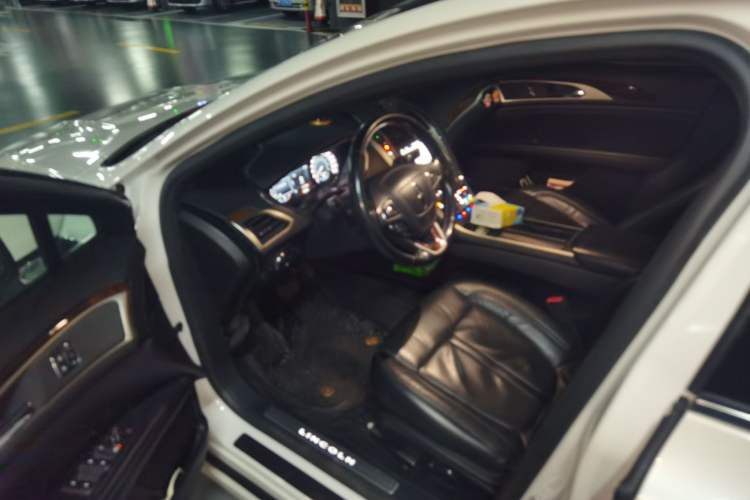 Used Lincoln MKZ 2017 2.0T Luxury Edition