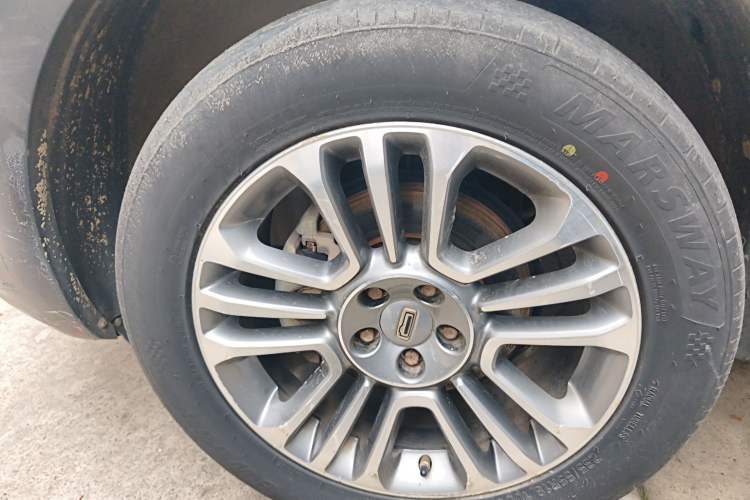 Used Qoros 5 2018 1.6T Automatic Prestige Model Exterior 4