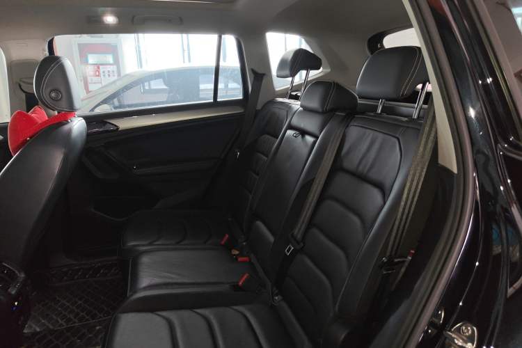 Used Volkswagen Tiguan L 2018 330TSI Automatic Two-Wheel Drive Luxury Edition
