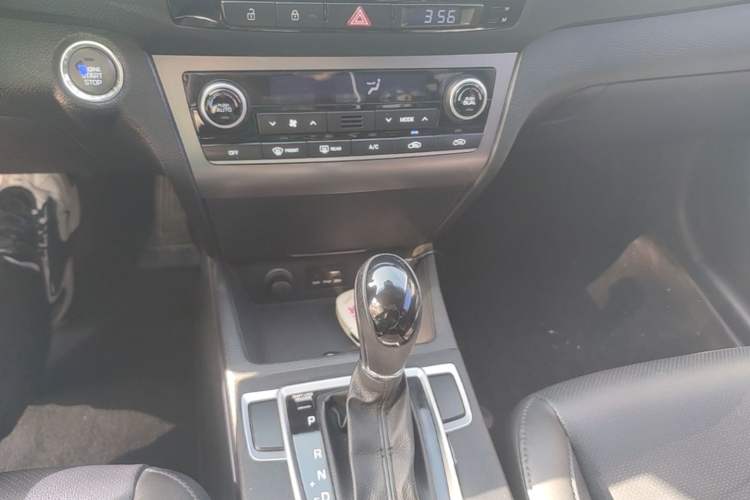 Used Hyundai Mistra 2014 1.8L Automatic Smart GLS