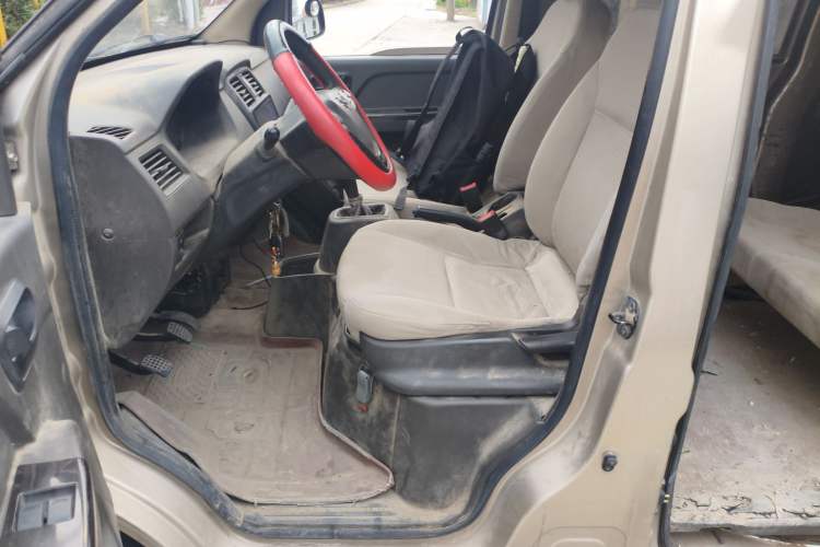 Used Wuling Rongguang S 2021 1.2L Standard Edition Air-Conditioned 7-Seater LSI Left Front Seat