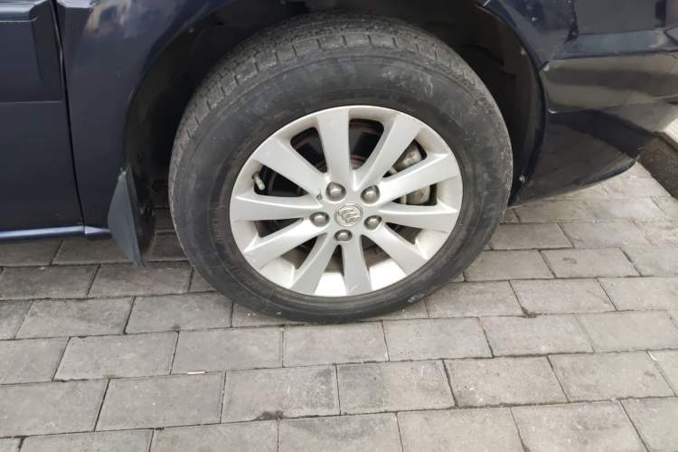 Used Buick GL8 2014 2.4L Classic Edition