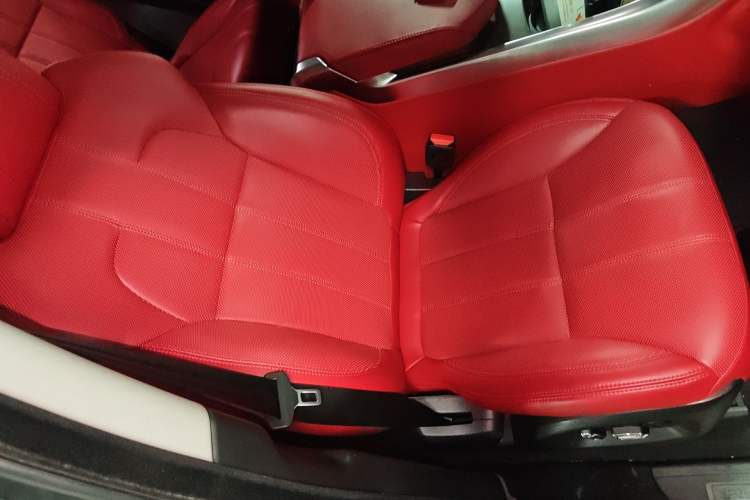 Used Land Rover Range Sport 2017 3.0T SE Middle East Right Front Seat