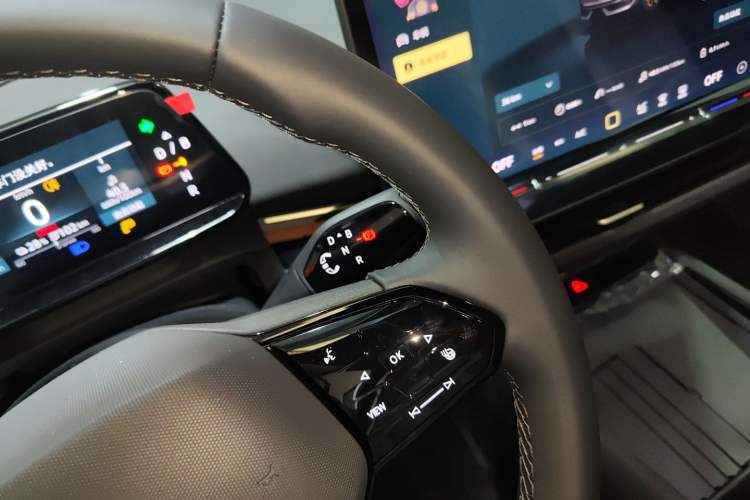 Used Volkswagen ID.UNYX 2025 Pure Model