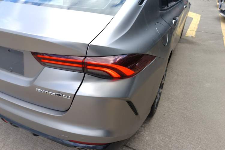 Used GAC Trumpchi EMPOW 2022 270T DCT J16 R-Style Track Edition