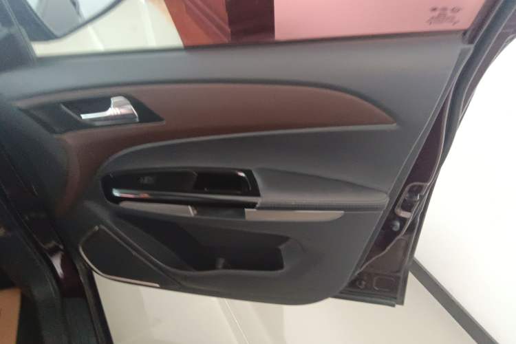 Used Haima Fumei F7 2017 1.5T 7-Seater Automatic Comfort Version
