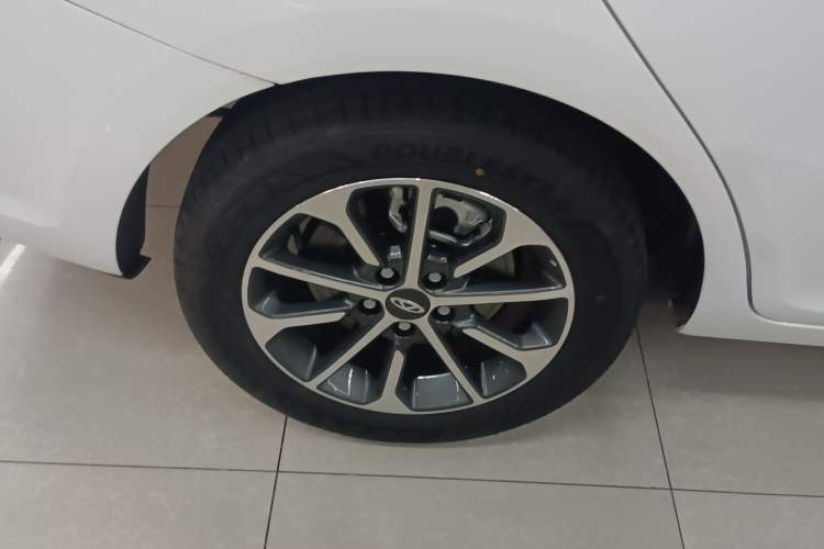 Used Chery Arrizo 5 2024 Edition People's Benefit Version 1.5L CVT Fashion Model
