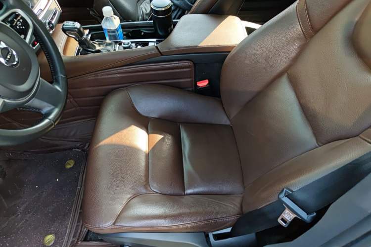 Used Volvo S90 2018 T5 Zhiyuan Edition