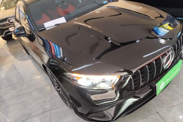 Used Mercedes-Benz A-AMG 2025-Year Restyled AMG A 35 L 4MATIC