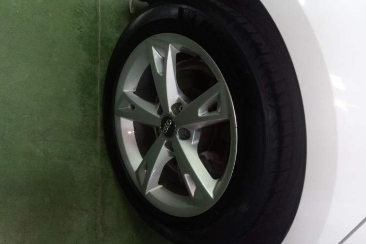 Used Audi A4L 2017 Plus 40 TFSI Fashion Model