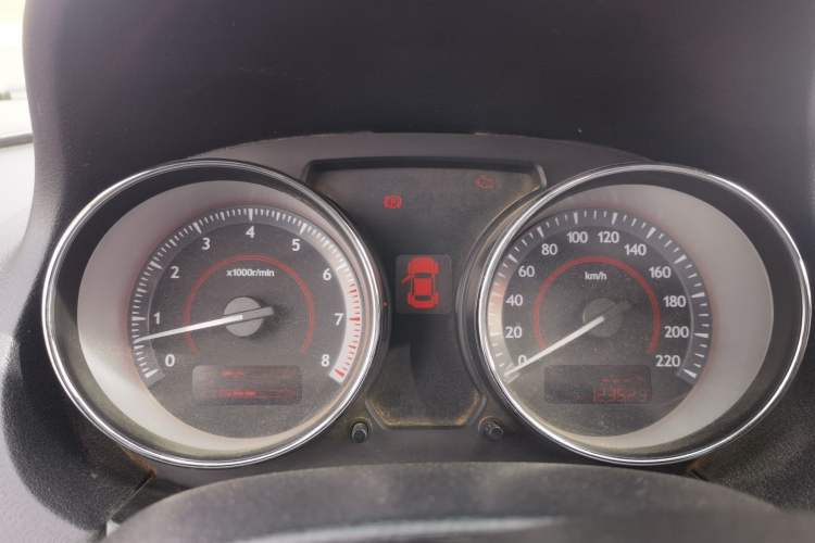 Used Bestune B50 2013 1.6L manual Comfort trim level