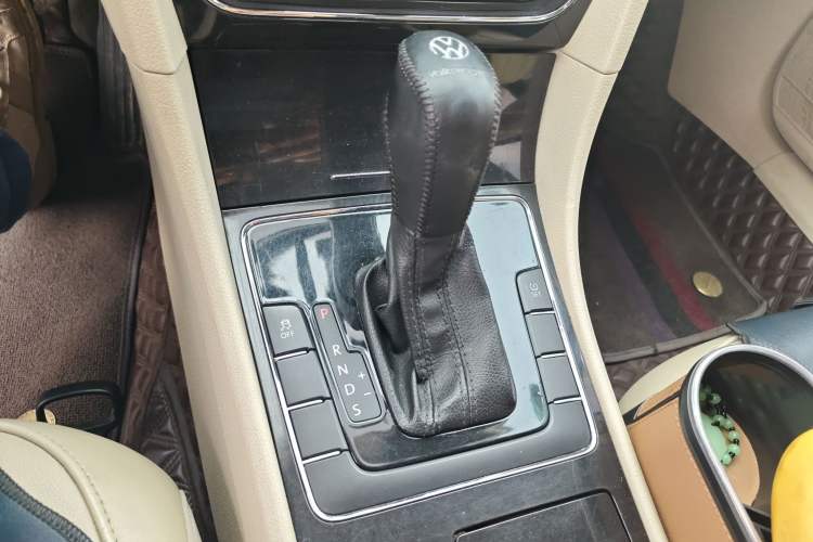 Used Volkswagen Passat 2014 1.8TSI DSG Prestige Edition
