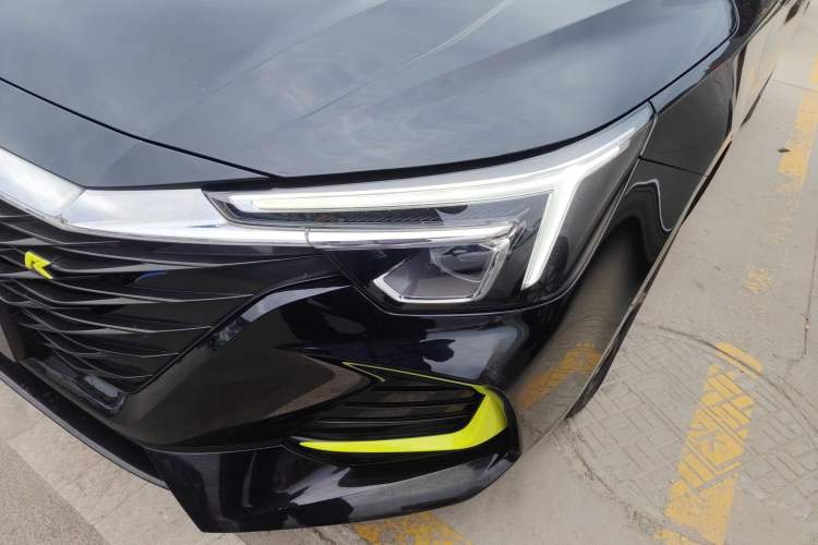 Used Roewe i6 MAX 2020 300TGI Automatic Sporty Cool Edition Left Front Headlight