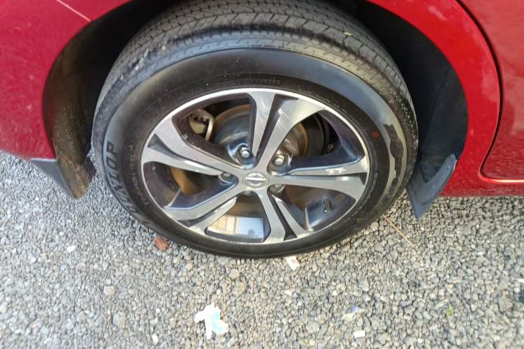 Used Nissan Tiida 2016 1.6L CVT Smart Drive Edition Right Rear Wheel Hub