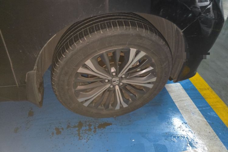 Used Honda UR-V 2020 370TURBO Two-Wheel Drive Luxury Edition Right Front Wheel Hub