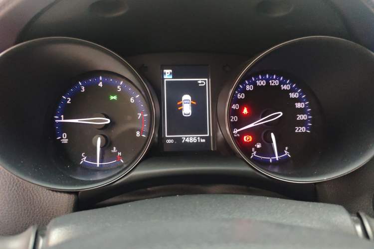 Used Toyota C-HR 2018 2.0L Leading Edition China VI
