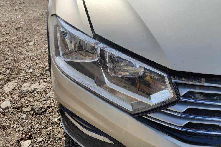 Used Volkswagen C-TREK 2018 1.5L Manual Comfort Model
