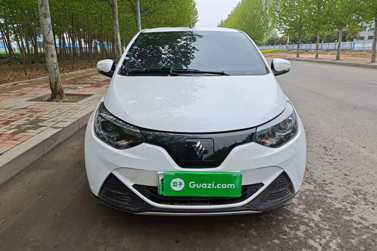 Used JMEV Xiao Qilin 2023 Joyful Edition 201km Comfort Model Front