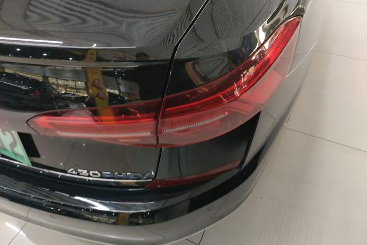 Used Volkswagen Passat New Energy 2020 430 PHEV Hybrid Luxury Edition China VI Standard