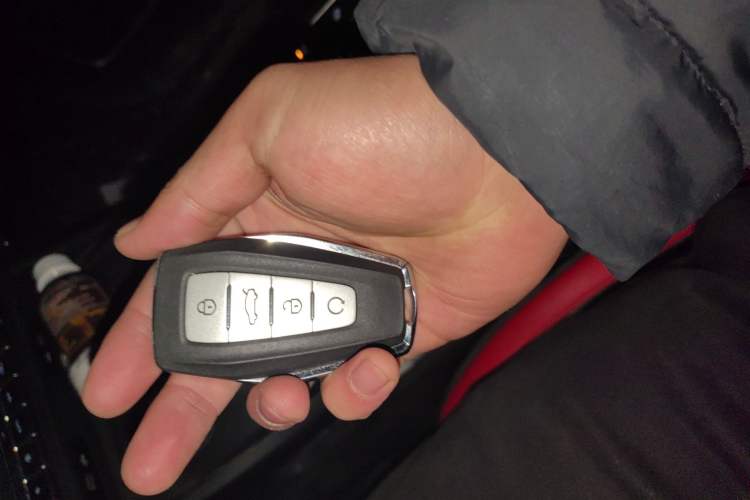 Used Geely Auto Haoyue 2020 1.8TD DCT Flagship 5-Seater
