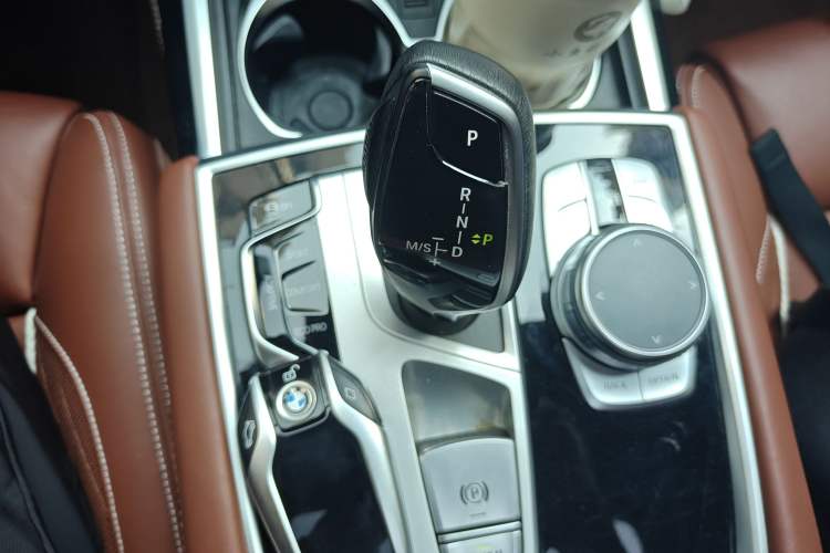 Used BMW 7 Series 2022 740Li xDrive Executive Luxury Package
