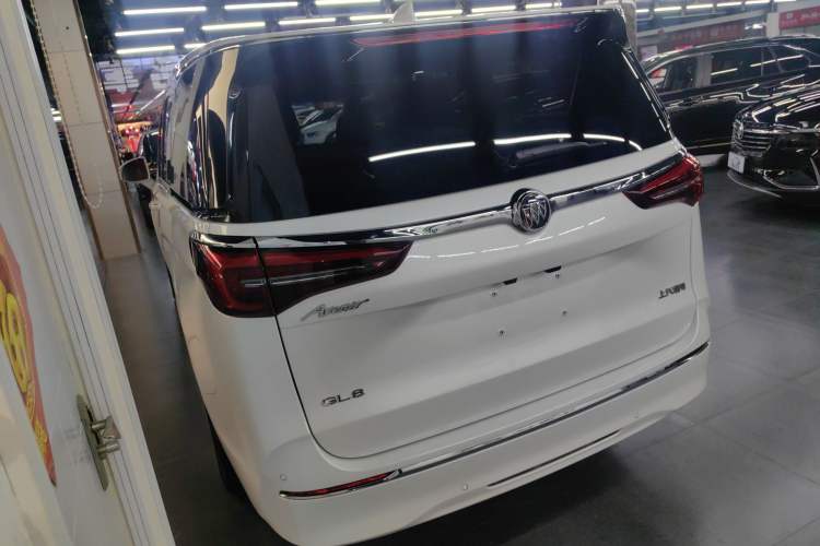 Used Buick GL8 2021 ES Landtrek 653T Luxury Model