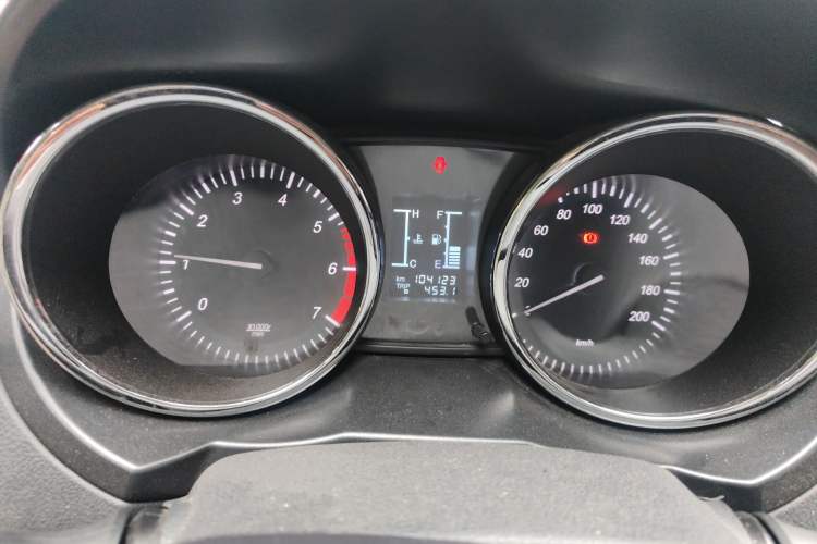 Used HYOSOW S3 2014 1.5L Luxury Version China IV Emission Standard
