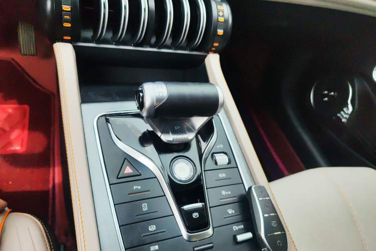 Used BYD Yuan PLUS 2024 Honor Edition 510KM Leading Model Gear Lever