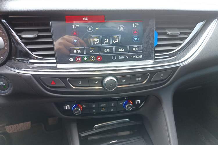 Used Buick Regal 2024 25T Deluxe Edition