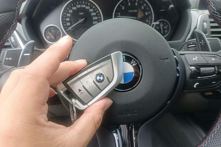 Used BMW 3 Series 2018 320Li Fashion Model Vehicle Key